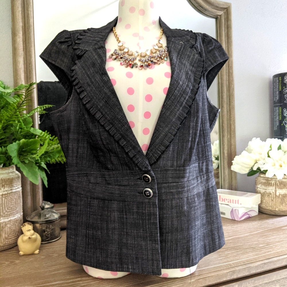 Gray blazer